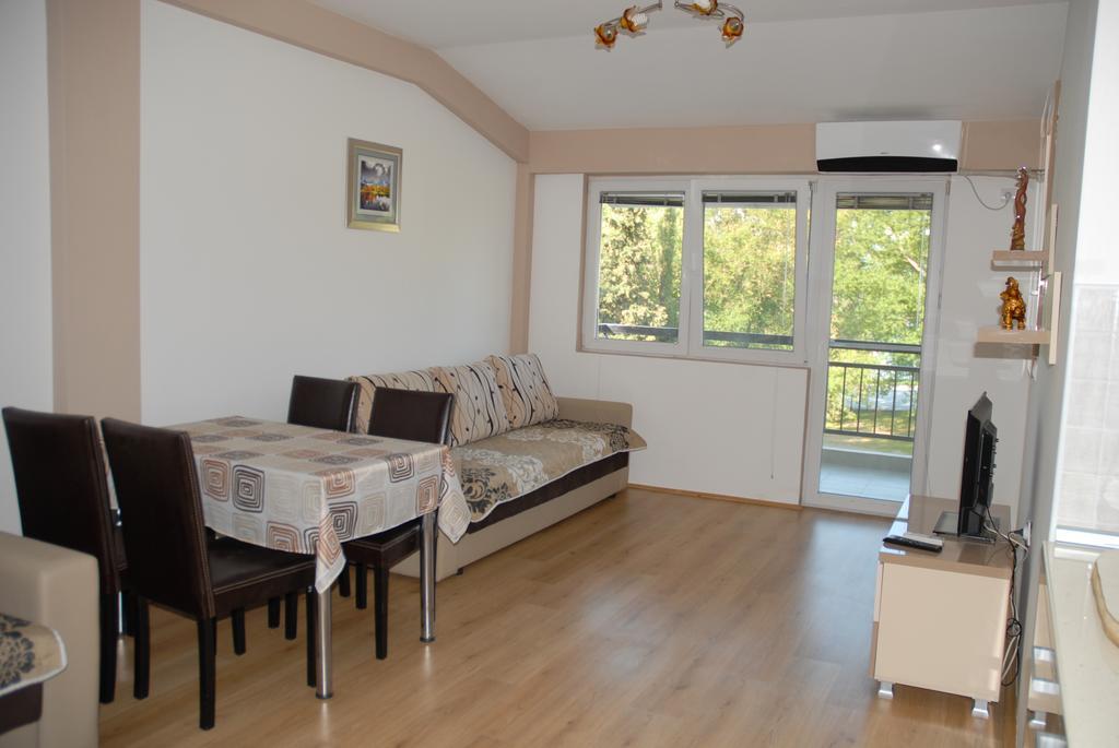 סטאר דויירן Apartments Villa Zora חדר תמונה