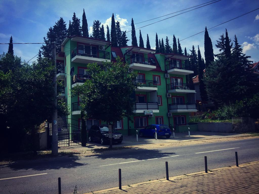 סטאר דויירן Apartments Villa Zora מראה חיצוני תמונה