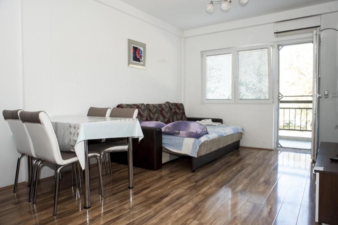 סטאר דויירן Apartments Villa Zora מראה חיצוני תמונה