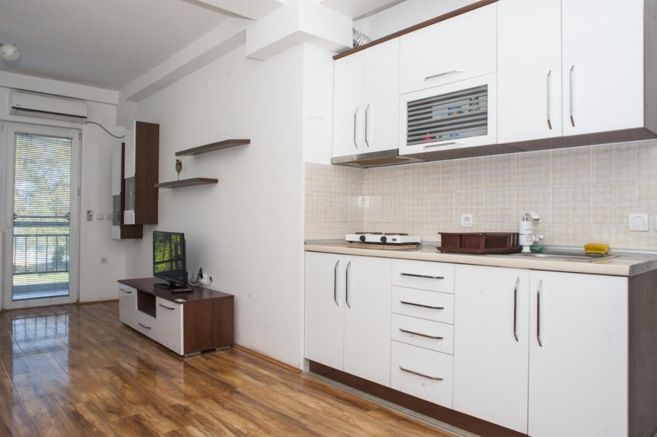 סטאר דויירן Apartments Villa Zora מראה חיצוני תמונה